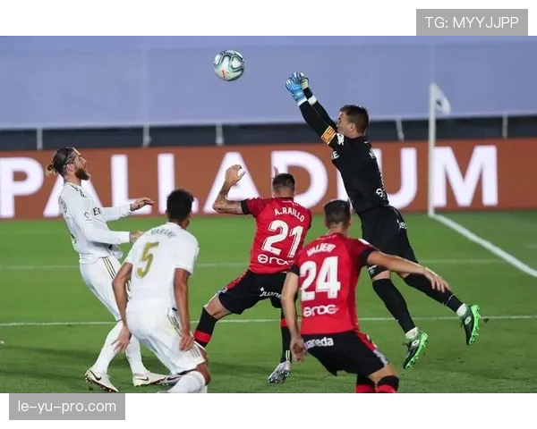 马洛卡中场核心发挥出色，助力球队稳扎稳打推进攻势