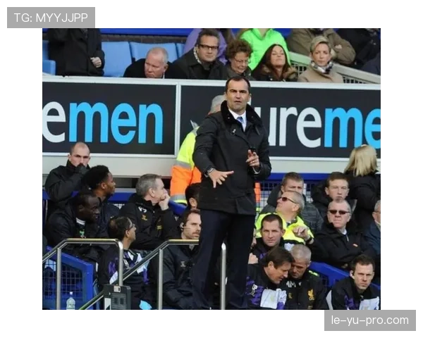 巴塞罗那主帅回应近期球队表现与战术调整