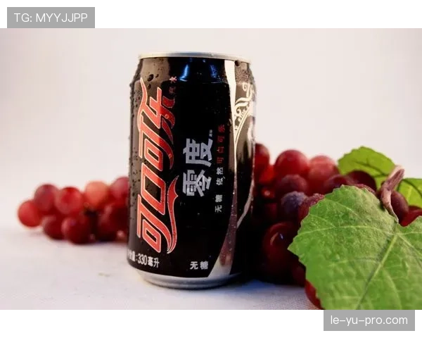 巴洛特利超市买菜被认出,推车里全是能量饮料和黑咖啡 巴洛特利超市买菜被认出,推车里全是能量饮料和黑咖啡